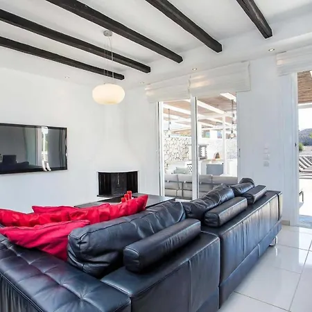 Franky Villa *