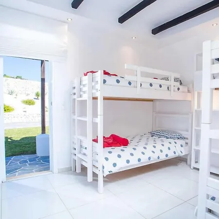 Franky Villa *